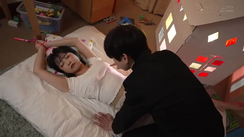 Trả thù anh trai thường xuyên bắt nạt bằng cách địt cô bạn gái anh ấy